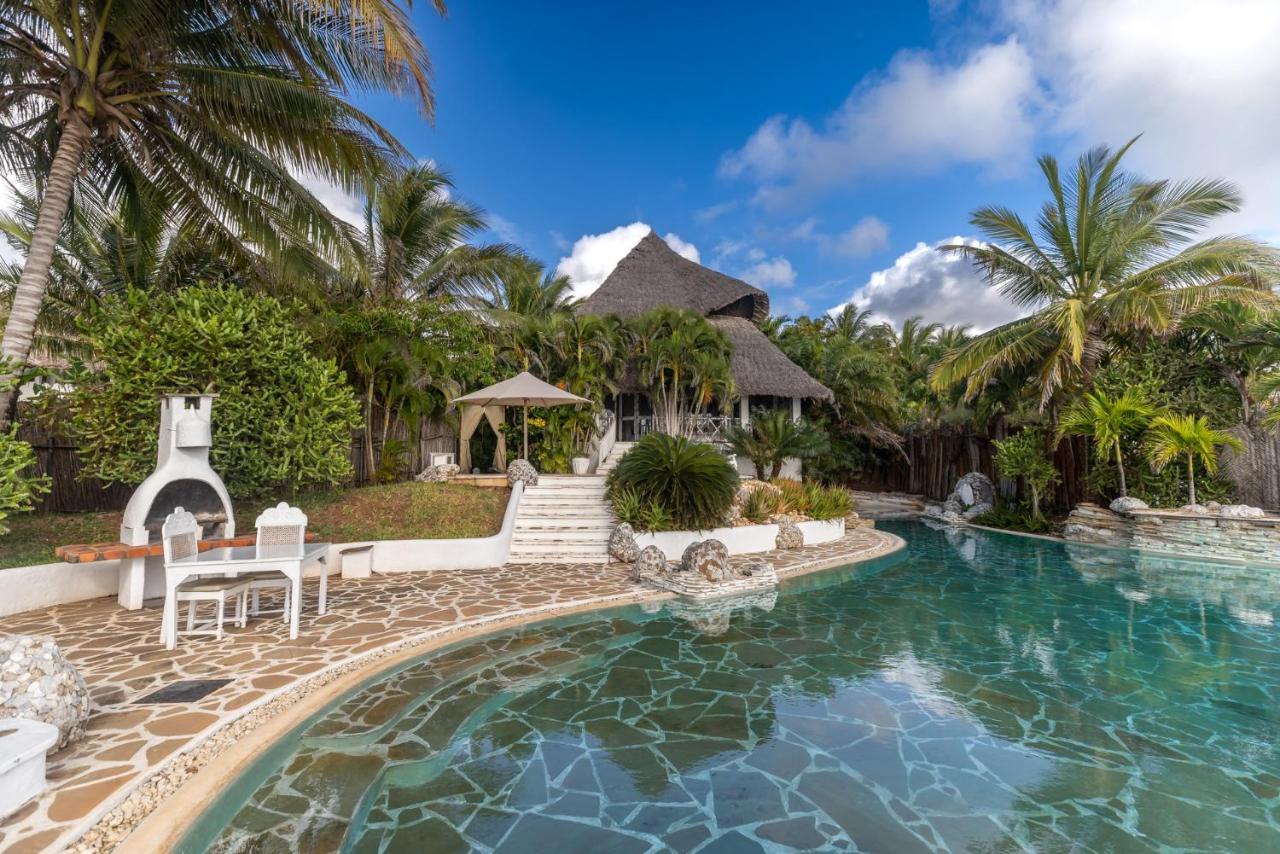 Nuri Boutique Hotel & Villas Msambweni Exterior photo